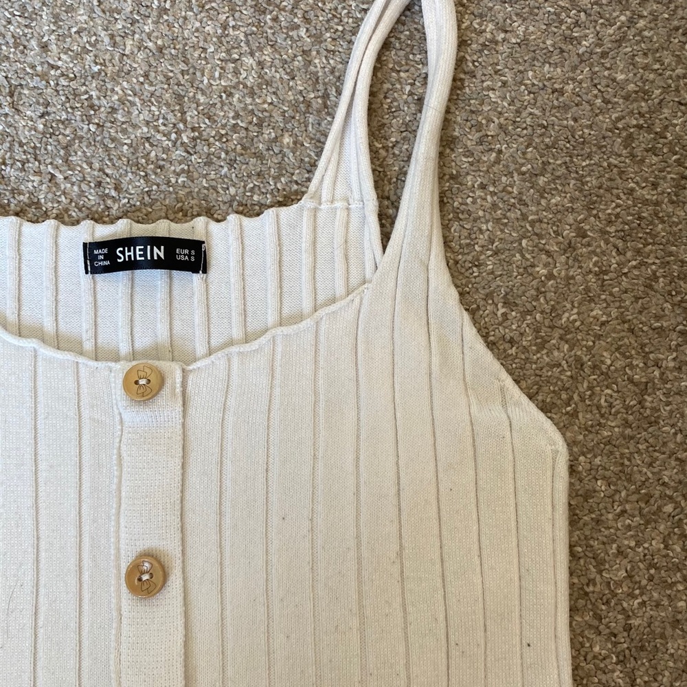 SHEIN — White button tank